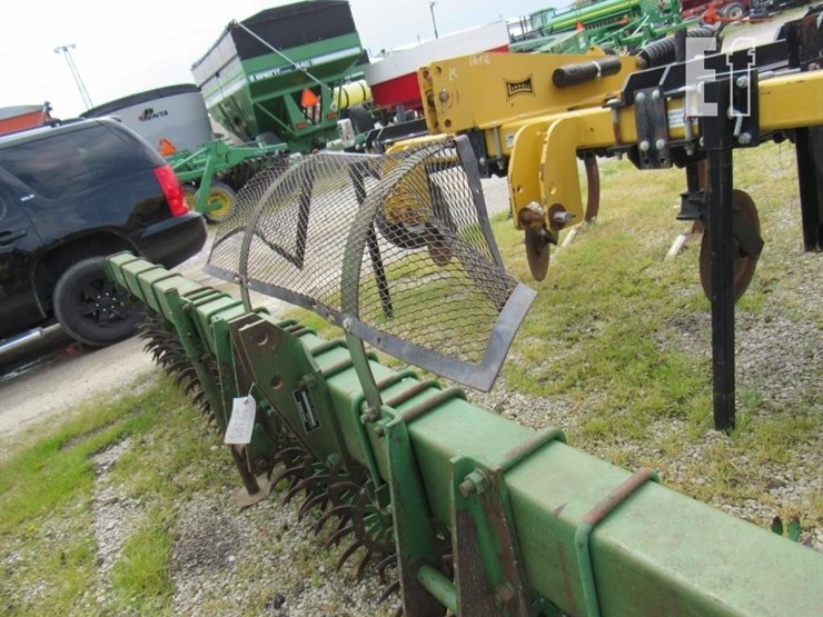 john-deere-400-image-5