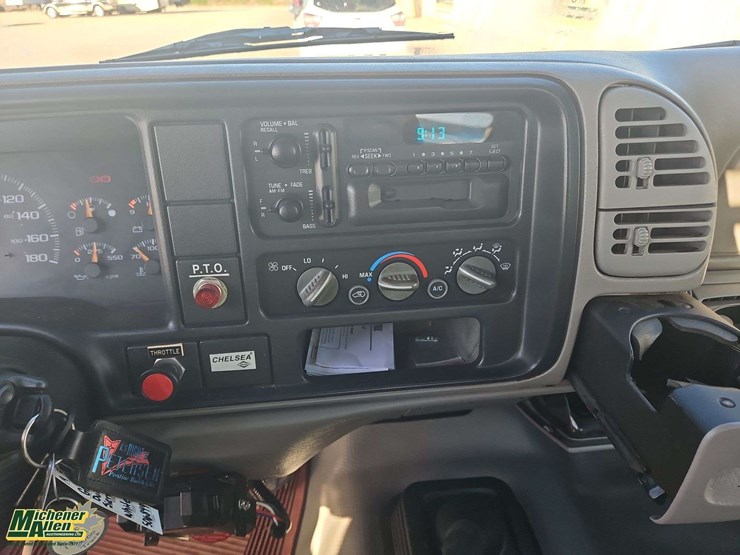 gmc-sierra-3500-image-17