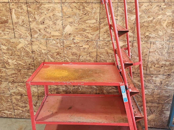 red-picker-cart-image-2