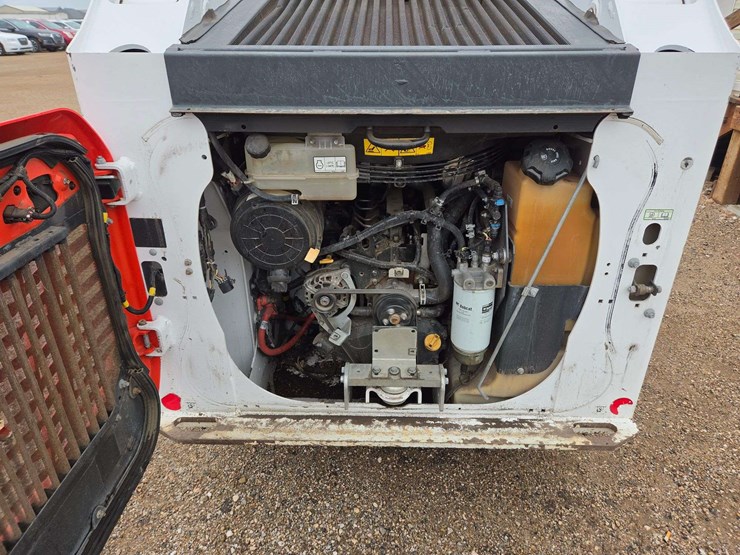 2022-bobcat-t62-image-17
