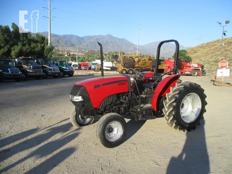 2009-case-ih-farmall-65c-image-1