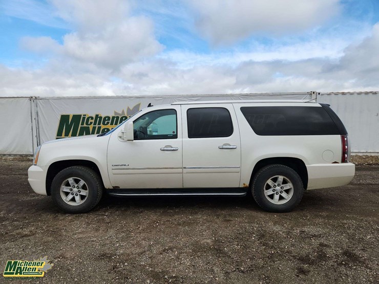 2014-gmc-yukon-xl-denali-image-5