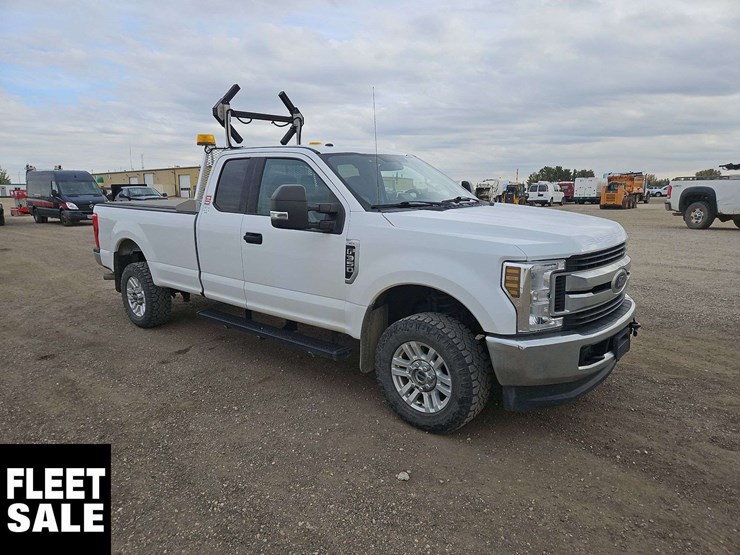2019-ford-f350-image-2