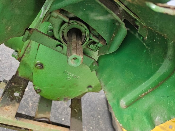 john-deere-h-image-17