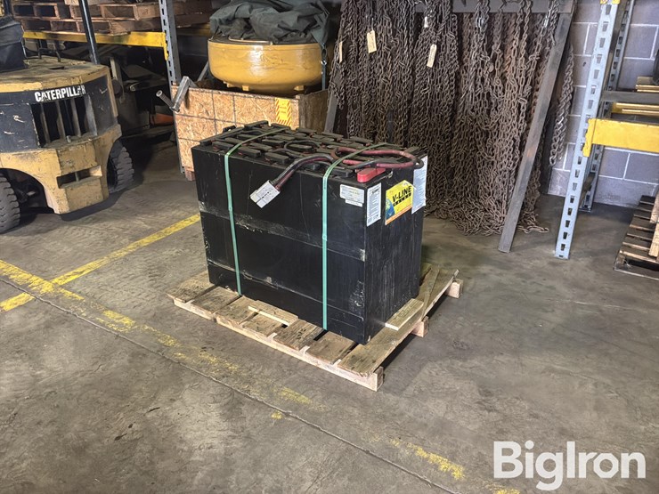 v-line-value-18-125v-17-forklift-battery-image-1