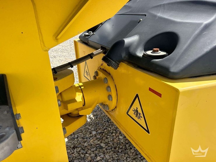 2017-bomag-bw11-image-27