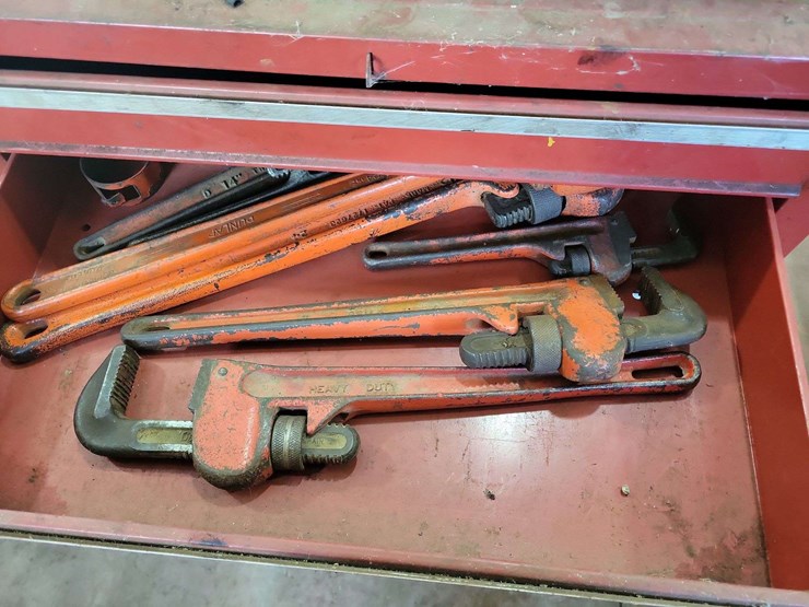 home-tool-storage-red-rolling-tool-chest-and-top-box-with-assorted-hand-tools-image-7
