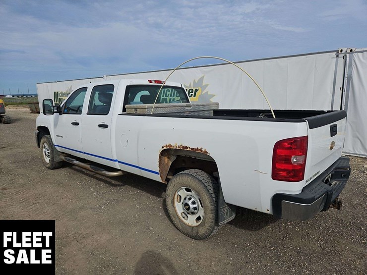 2014-chevrolet-silverado-2500hd-image-4