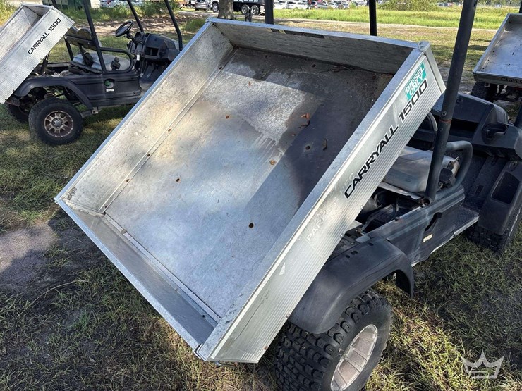 2023-club-car-carryall-1500-4x4-diesel-utility-cart-image-9