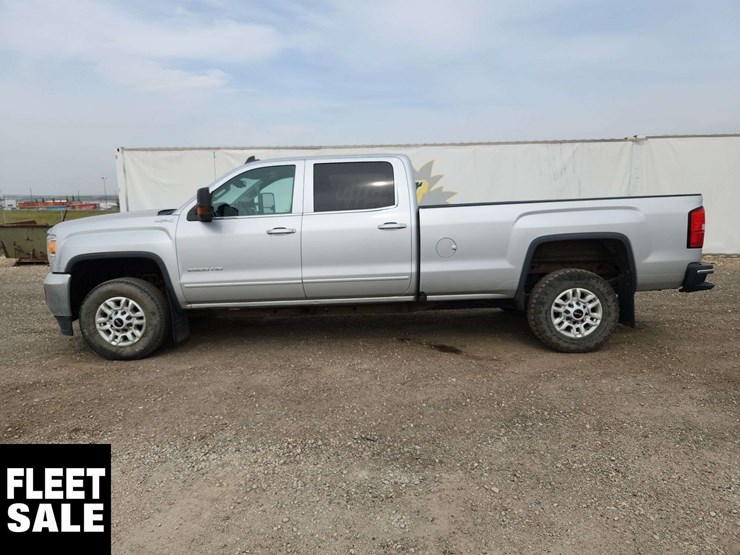 2019-gmc-sierra-2500hd-image-5