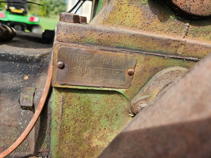 john-deere-model-a-image-40