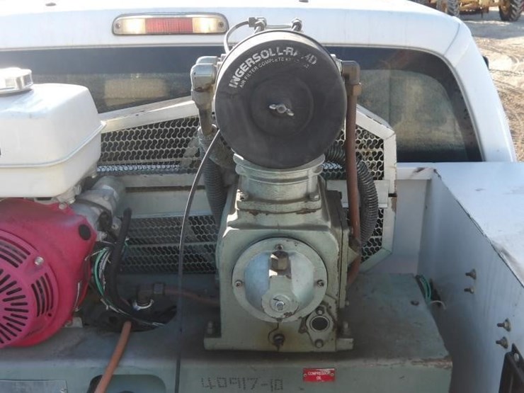 2010-ford-f450-image-21
