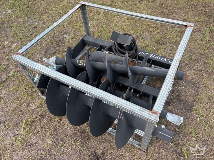 2025-pabreak-hydraulic-auger-set-skid-steer-attachment-image-1