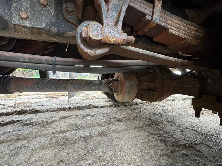 2015-ford-f650-image-66