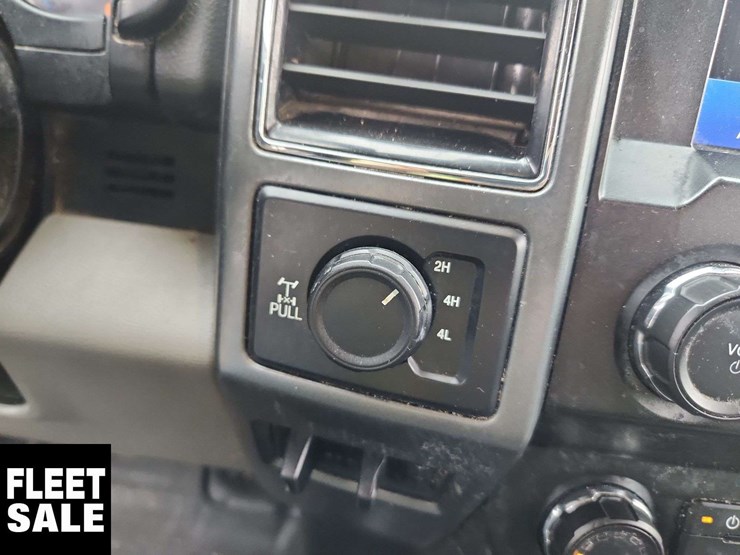 2021-ford-f250-image-22