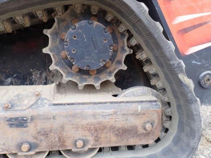 2023-kubota-svl65-2-image-34