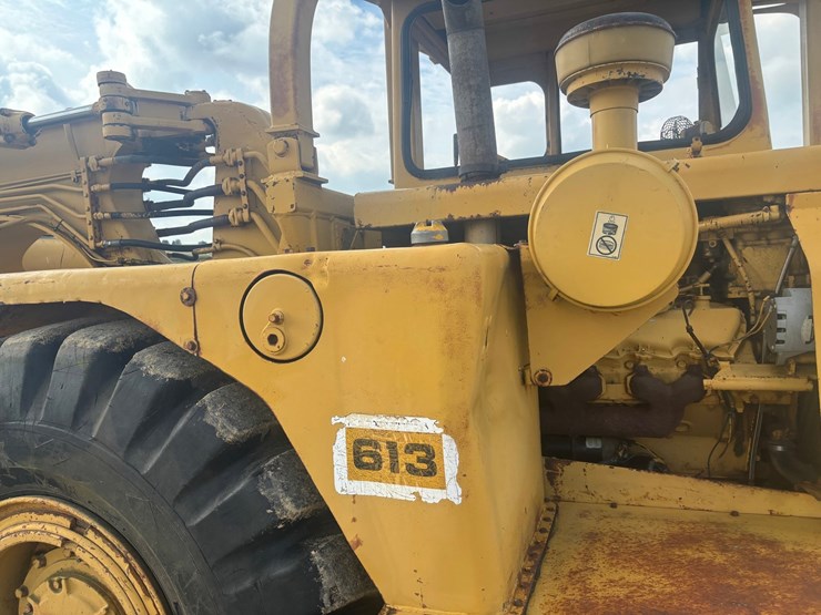 caterpillar-613-image-17