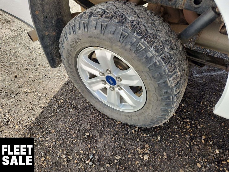 2020-ford-f150-image-11