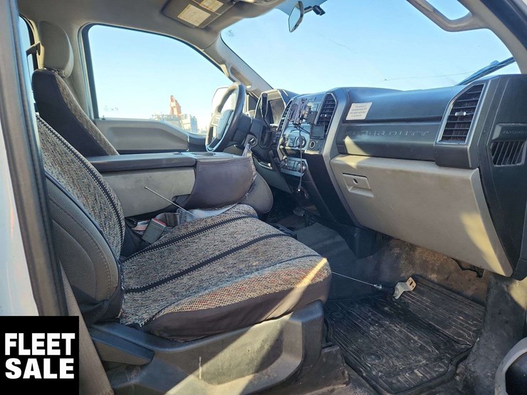 2019-ford-f350-image-17