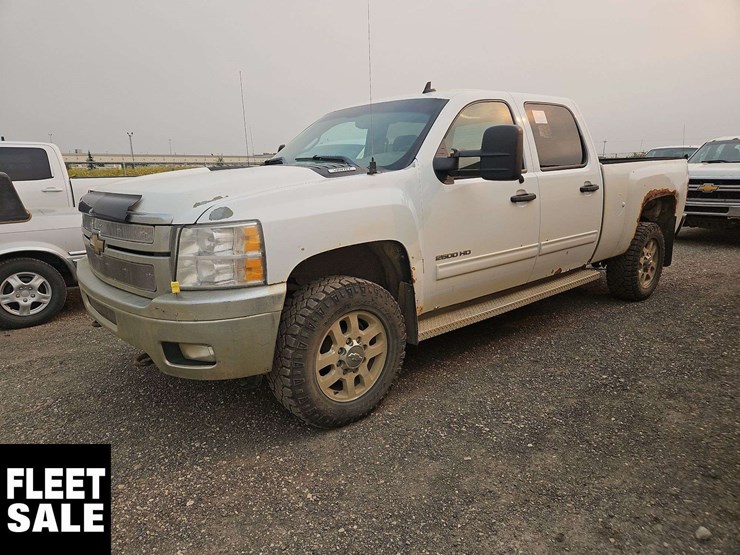 2011-chevrolet-silverado-2500hd-image-1