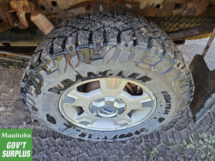 2012-ford-f150-image-11
