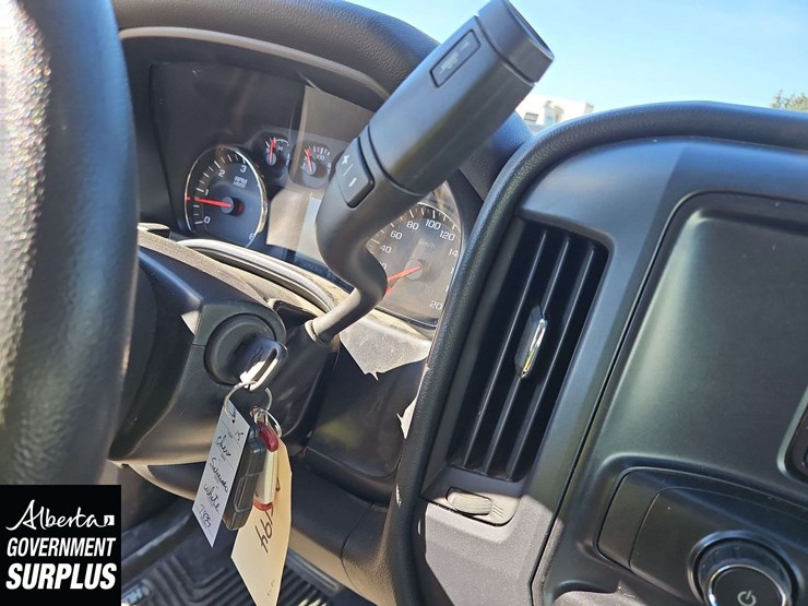 2015-chevrolet-silverado-1500-image-22