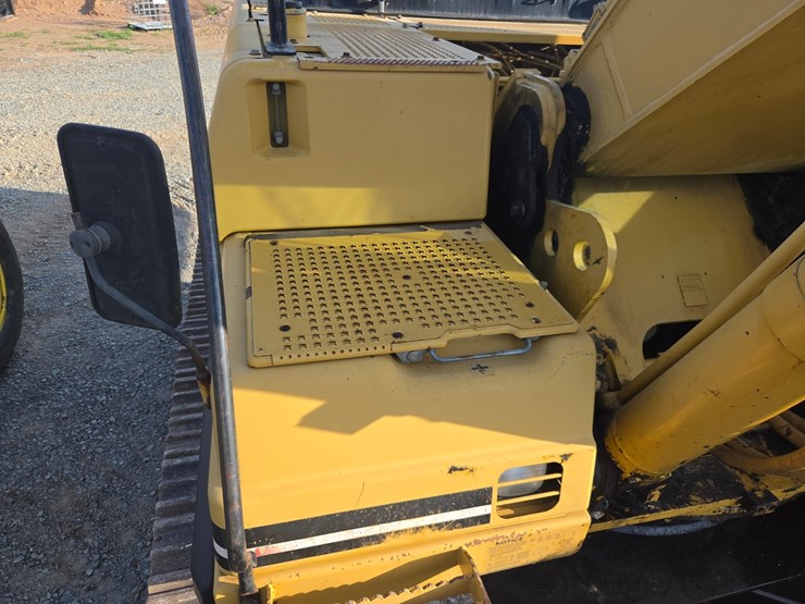 caterpillar-330b-image-22