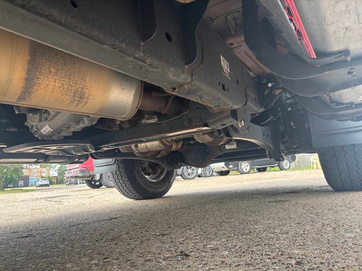 2022-ford-f250-image-71