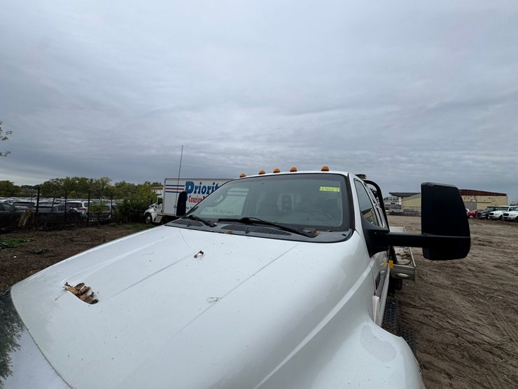 2015-ford-f650-image-9