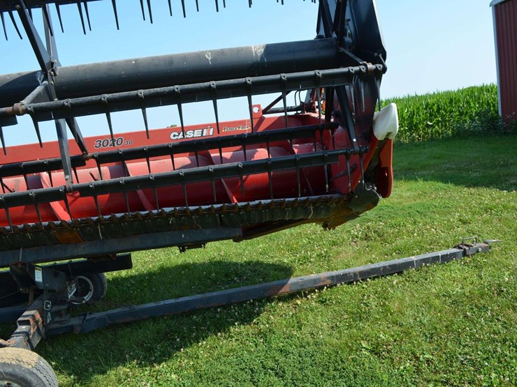 2011-case-ih-3020-image-13