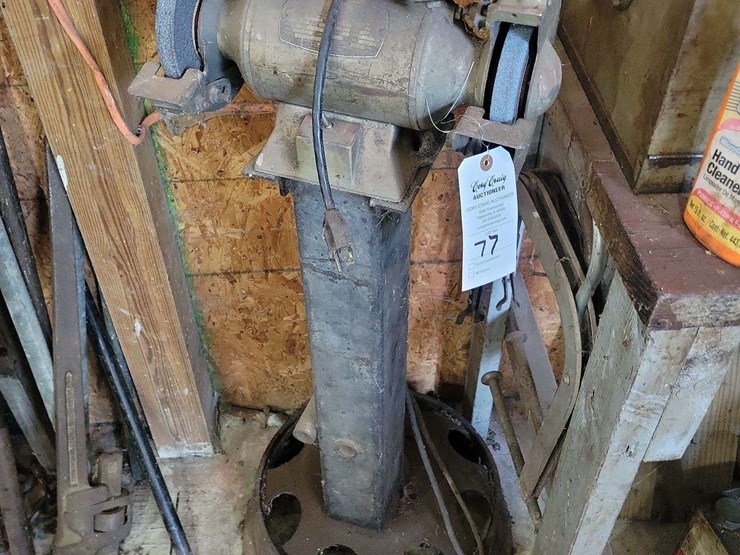 sioux-tools-inc.-floor-standing-bench-grinder-with-pedestal-base-image-1