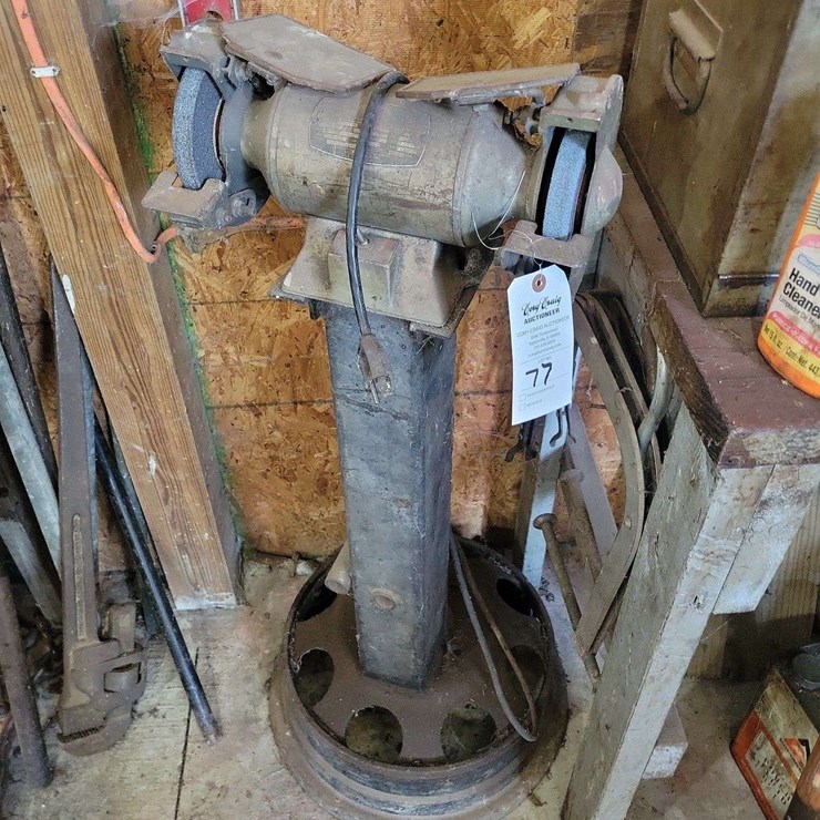 Sioux Tools Inc. Floor Standing Bench Grinder with Pedestal Base