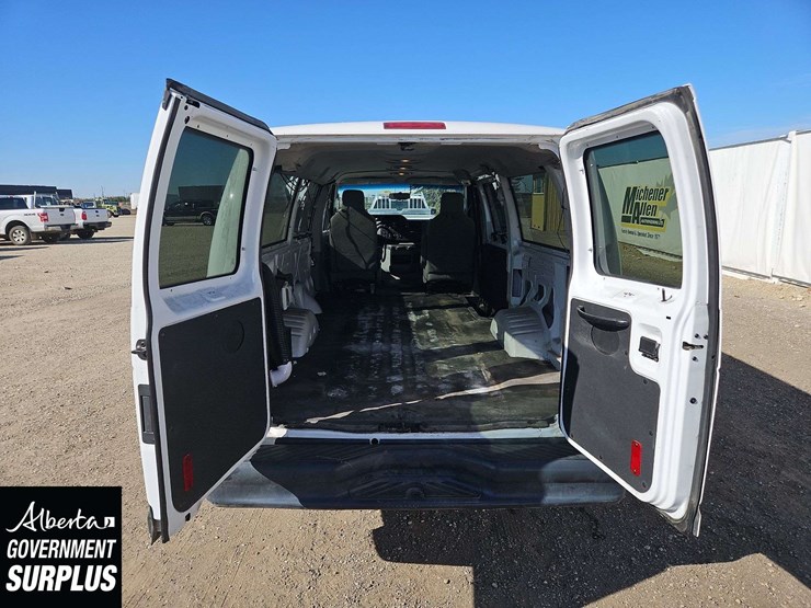 ford-e350-image-14