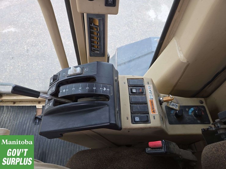 2004-caterpillar-140h-image-20