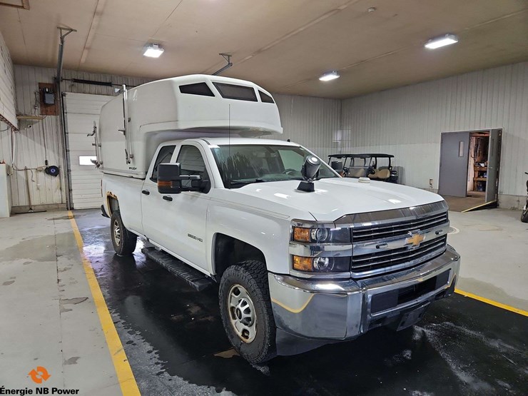 2016-chevrolet-silverado-2500hd-image-7