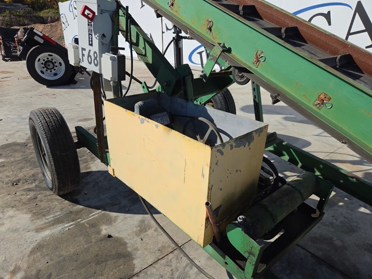 #5660-•-22'-elevated-electric-conveyor-image-17