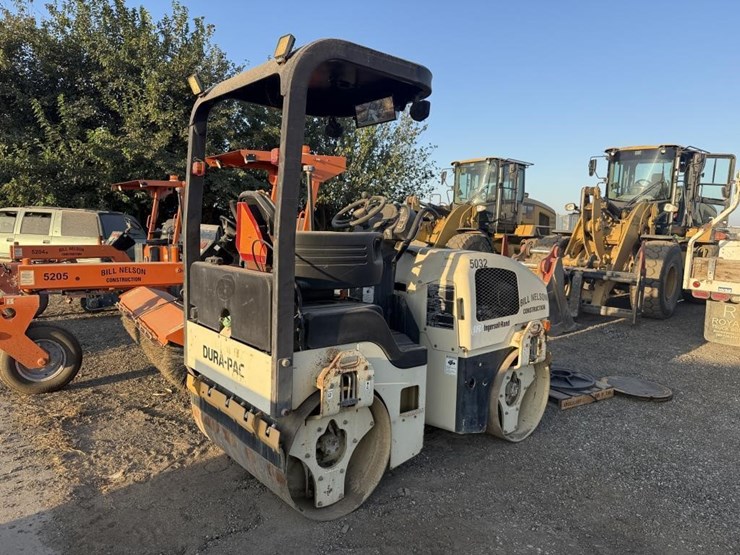 2005-ingersoll-rand-tandem-vibratory-roller-image-2