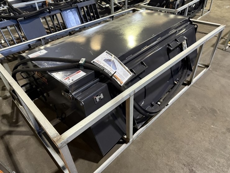 2026-arteer-ss-72w-box-broom-image-4