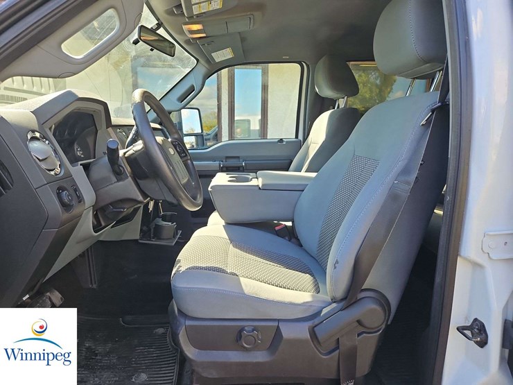 2011-ford-f250-image-12