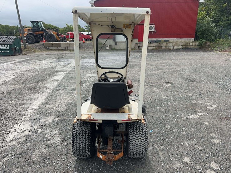 bolens-h-16-tractor-with-mower-deck-and-blower-image-6