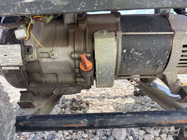 mi-t-m-portable-gasoline-generator-image-7