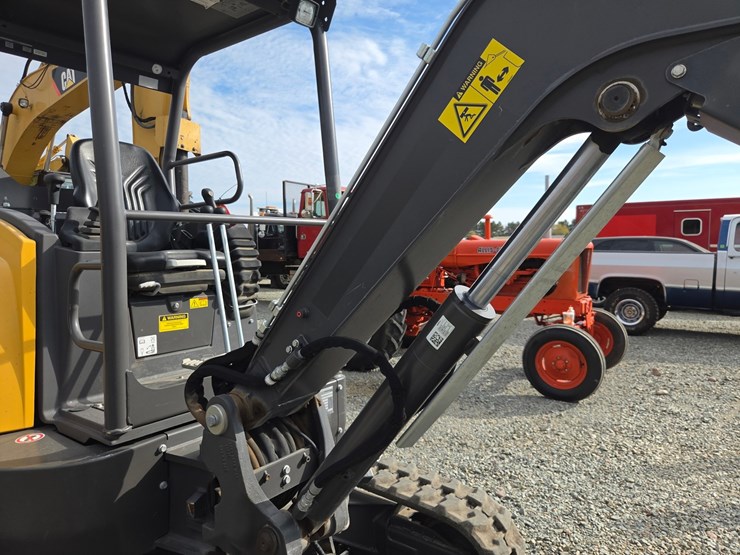 volvo-ec27d-image-20