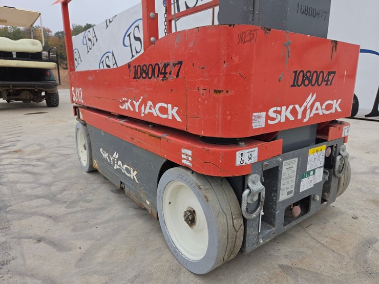2018-skyjack-sj12-image-12