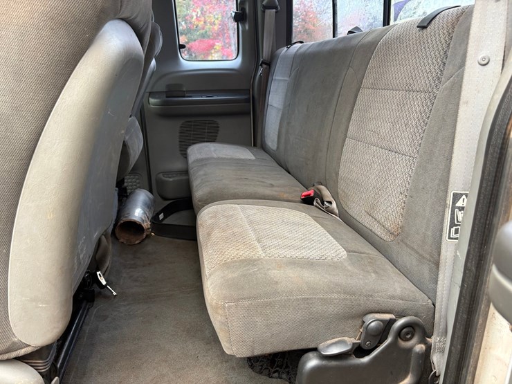 2003-ford-f350-image-50