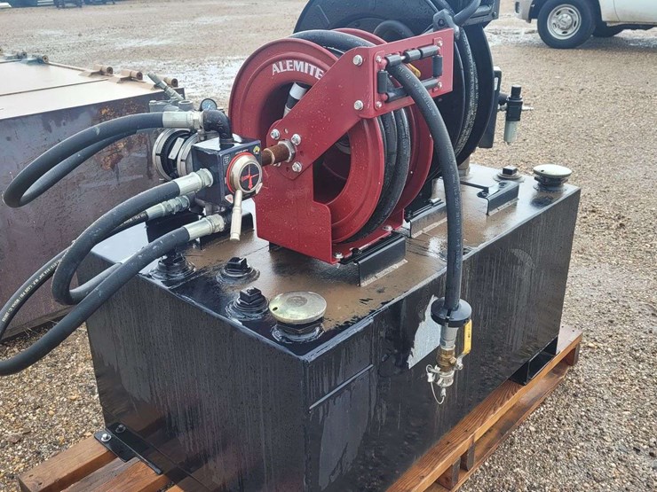 lubrication-skid-100-gallon-used-oil/100-gallon-new-oil-tanks-image-8