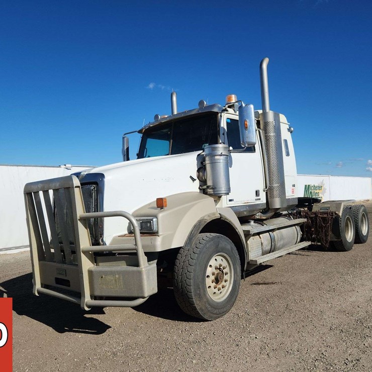2014 WESTERN STAR 4900