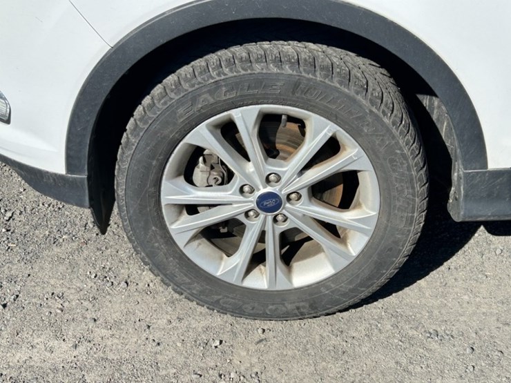 2017-ford-escape-image-29