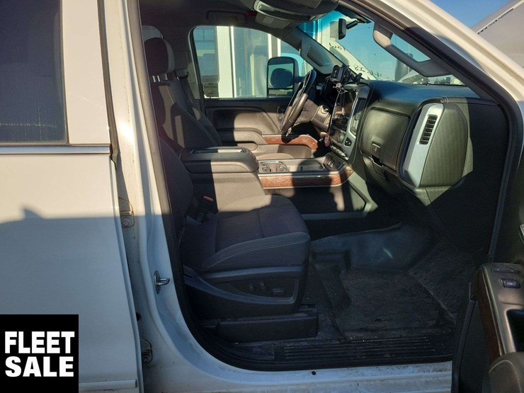 gmc-sierra-2500hd-image-23