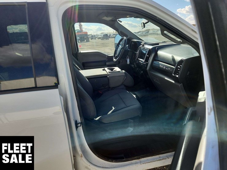 2022-ford-f250-image-16