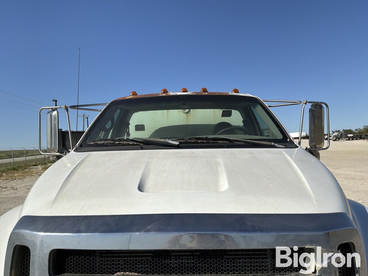 2007-ford-f750-image-12